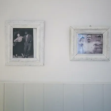 Cool In Center Apartment *